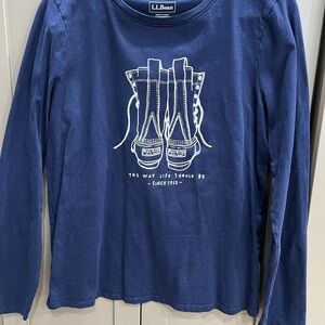L.L. Bean Women’s  Navy Graphic Long Sleeve  Tee
